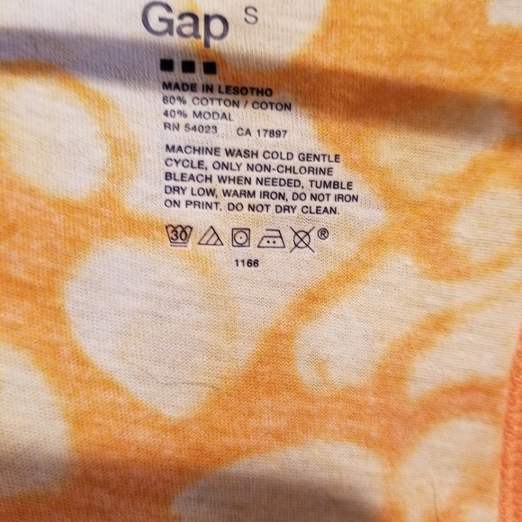 Tank - Picture 2 of 2